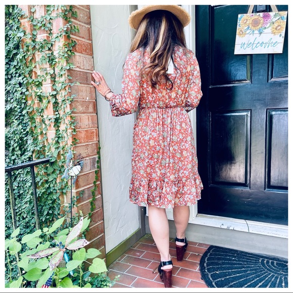 PARIS Floral Fabulous Tiered Midi Dress - Picture 6 of 6